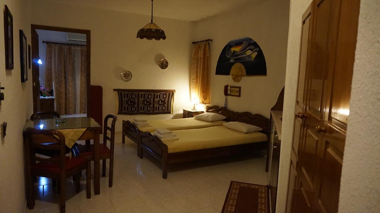Hotel Mary Marathókampos Екстериор снимка